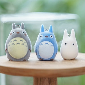 TOTORO GRANDE - Studio Ghibli Mi Vecino Totoro - Llavero aterciopelado Sekiguchi