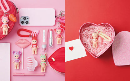 Sonny Angel mini figure charm Kiss Kiss Series